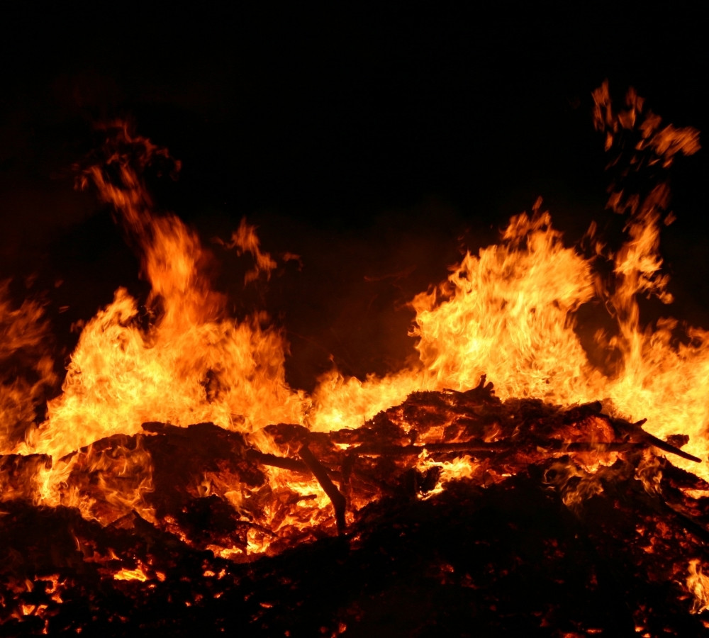bonfire at Guy Fawkes night