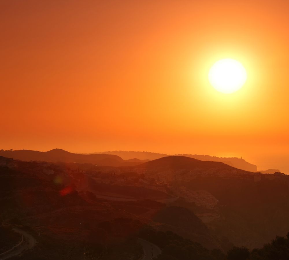 mountains with the sun